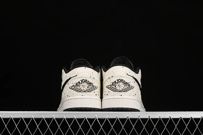 All categories Air Jordan Jordan series basketball shoes Air Jordan 1 Low Air Jordan 1 Low AJ1 Joe 1 low-top cultural and leisure sports sneakers DM3528-100